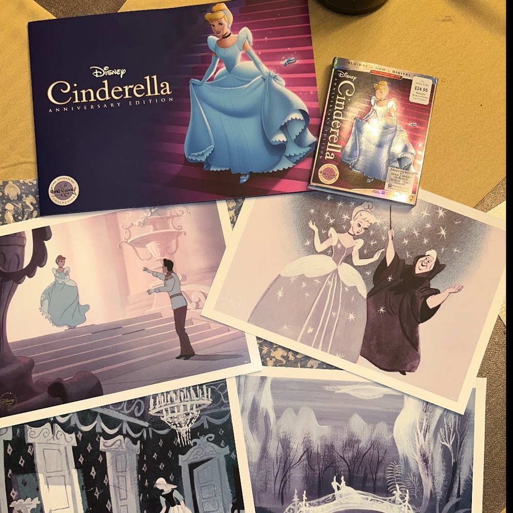2019 Walt Disney Cinderella Anniversary Edition Lithograph Set with Blu-Ray DVD